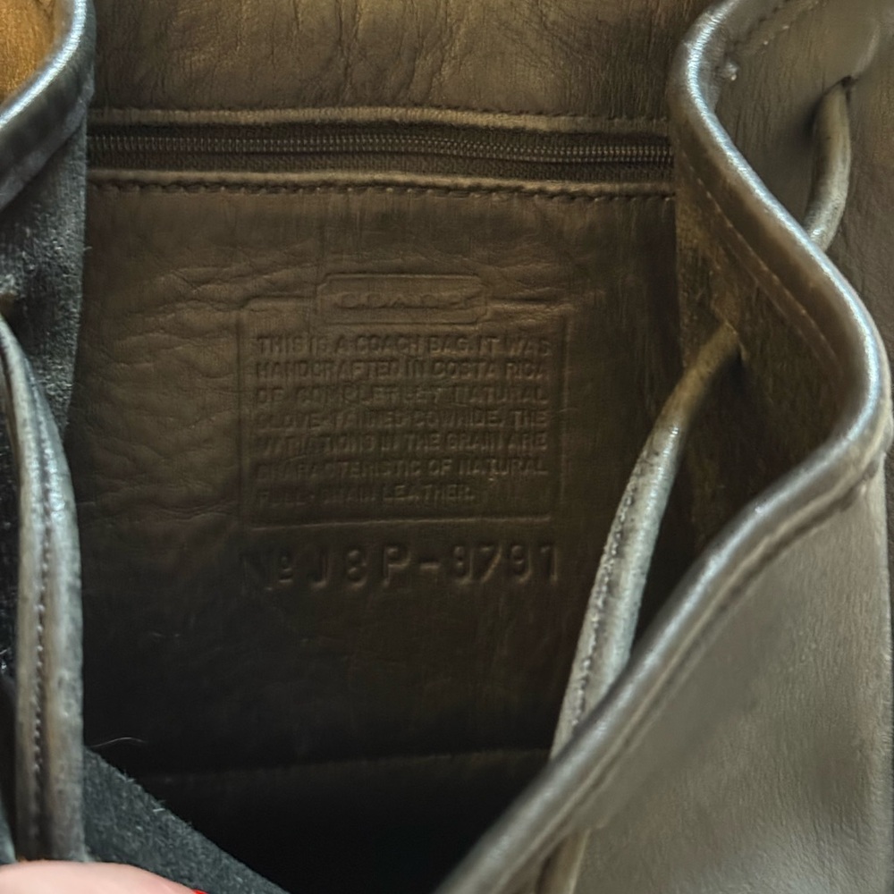 Vintage Coach leather backpack - Picture 3 of 4